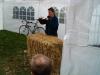Instruction on fitting bales